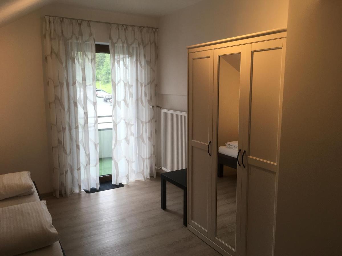 Hotel-Pension Zum Paradies Willingen  Exteriér fotografie