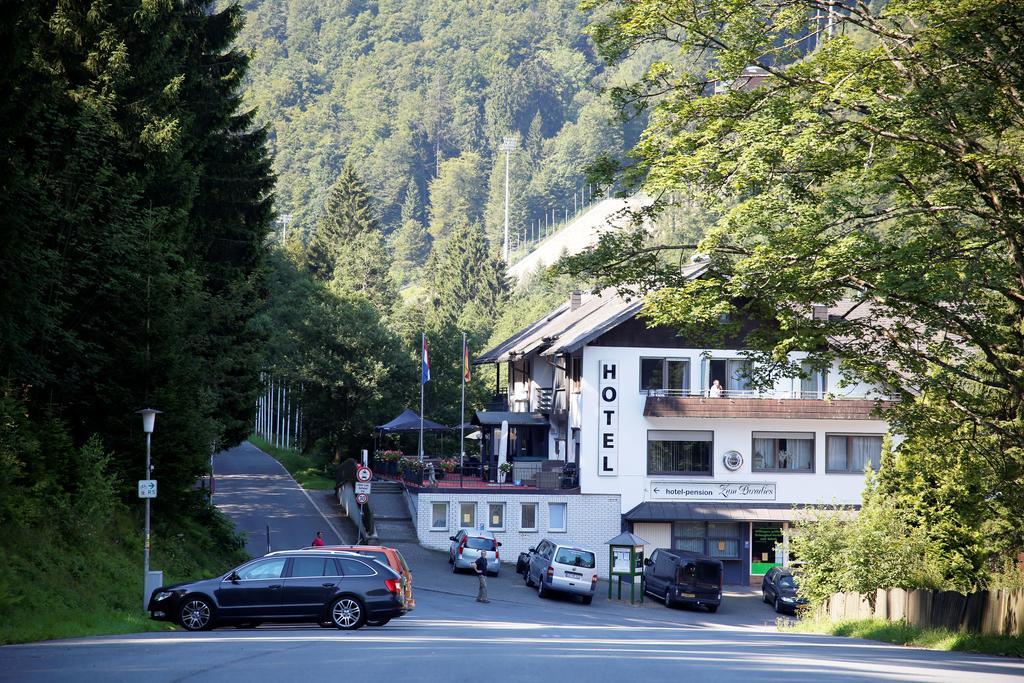 Hotel-Pension Zum Paradies Willingen  Exteriér fotografie